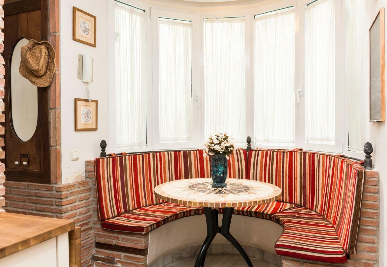 Center Beachfront With Private Patio Apartment Marbella