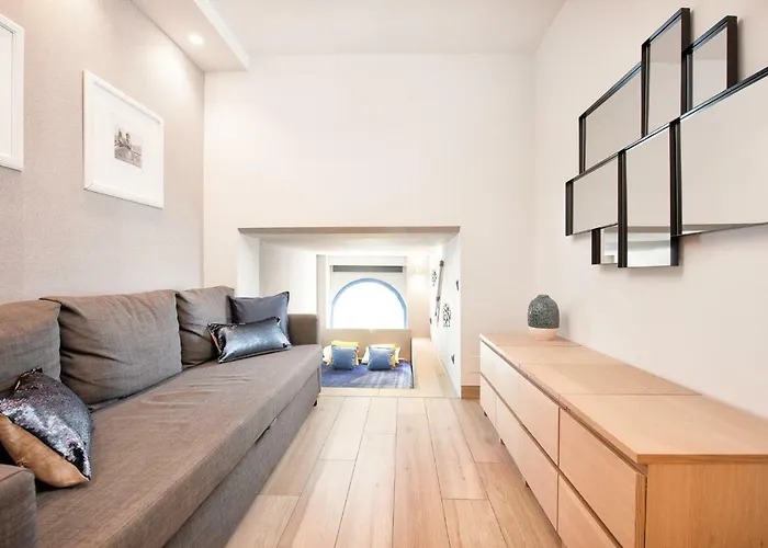 Marbella Center Beachfront With Private Patio