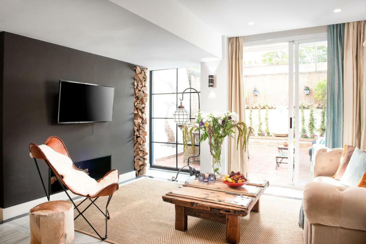 Center Beachfront With Private Patio Apartamento Marbella